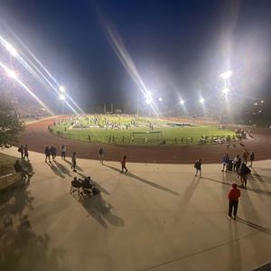 Meet your Posher, Ahmayra